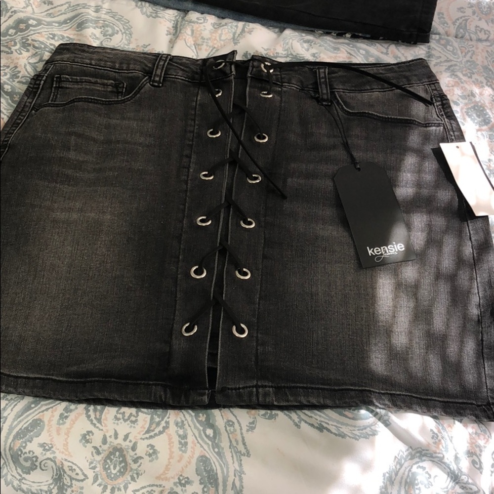 Denim skirt